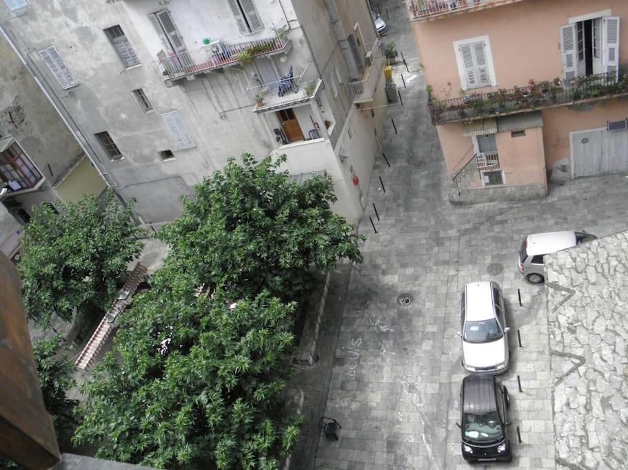 Location Studio Place Du Marche 4Eme Etage Bastia  Luaran gambar